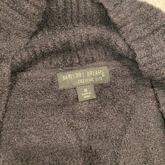 NWOT. Barefoot Dreams Cozychic light cardigan sweater - Picture 10 of 13